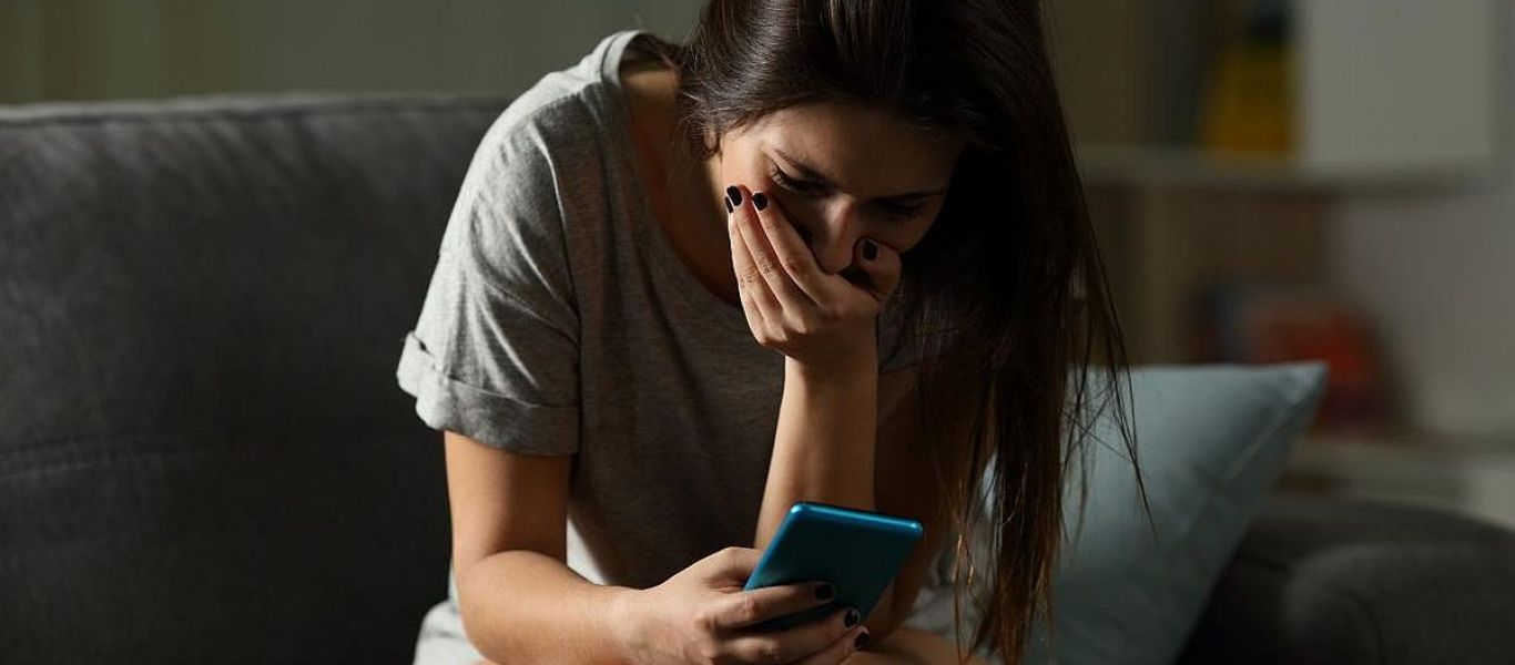 Πάτρα: Ανατριχιαστική περιγραφή 24χρονης θύμα revenge porn – «Με έδειχναν και γέλαγαν – Ήθελα ν’ αυτοκτονήσω»