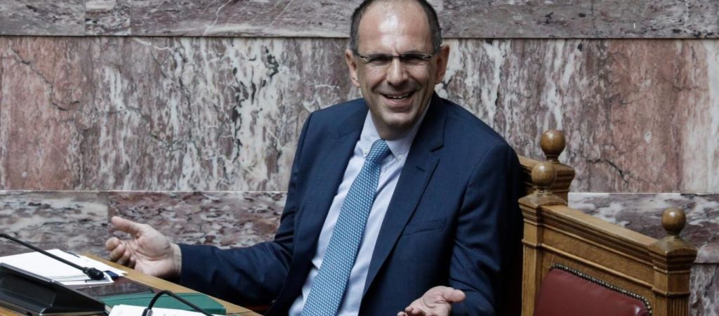 Επική «κοτσάνα» Γεραπετρίτη για παραίτηση κυβέρνησης και διερευνητικές εντολές