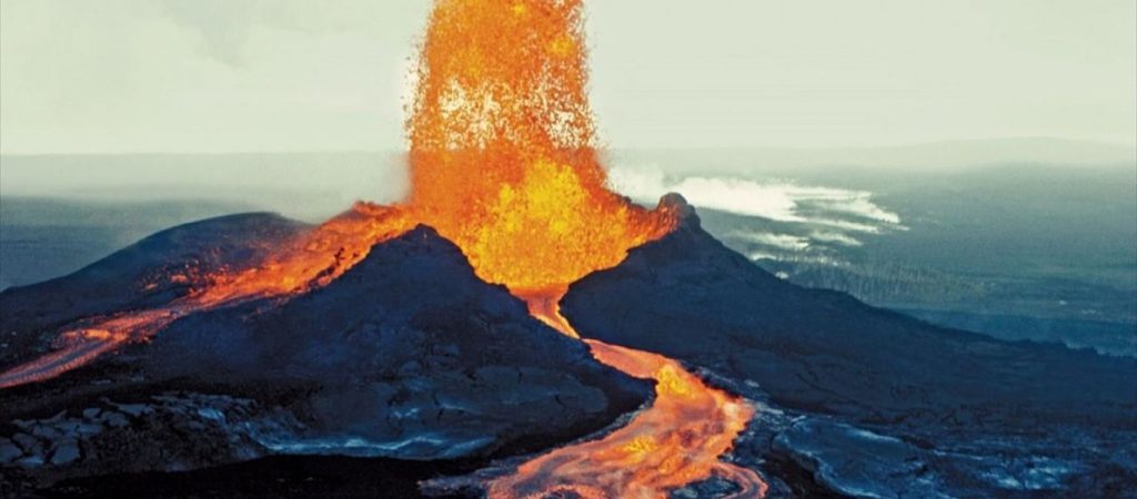 Ινδονησία: Εξερράγη το ηφαίστειο Σεμέρου στο νησί Ιάβα (βίντεο) (upd)