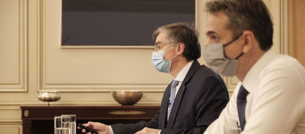 Γραφείο Τύπου ΝΔ: Δεν βλέπει…  «ρήγμα» στις σχέσεις Μητσοτάκη-Τσιόδρα