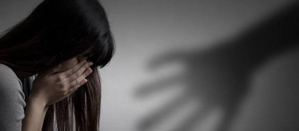 Αναβλήθηκε η δίκη δικηγόρου που κατηγορείται από 22χρονη για αποπλάνηση  – Την εγκαλεί για συκοφαντική δυσφήμηση