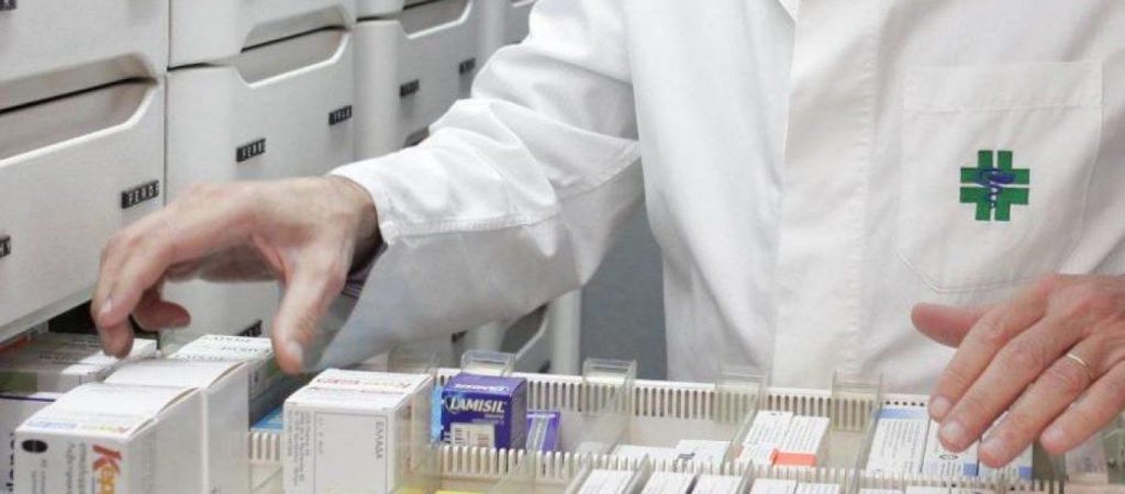 Μεσολόγγι: Χειροπέδες σε φαρμακοποιό που είχε εκατοντάδες ναρκωτικά χάπια