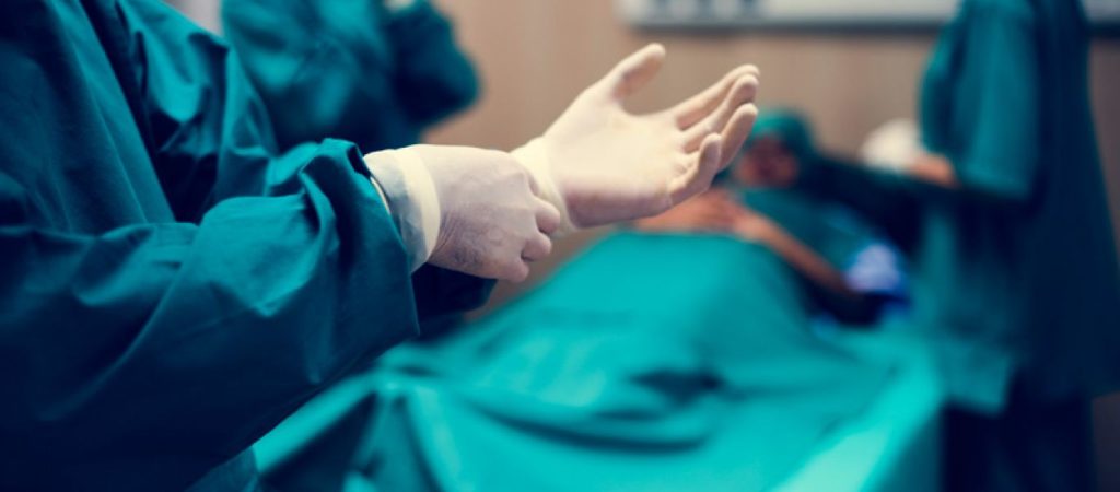 Προσοχή: Σε αυτές τις ηλικίες οι άνδρες κινδυνεύουν να πεθάνουν έπειτα από χειρουργική επέμβαση σύμφωνα με έρευνα