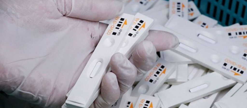 Ηράκλειο: Δικάζεται σήμερα ο φαρμακοποιός που συνελήφθη επ’ αυτοφώρω για τα ψευδή rapid test
