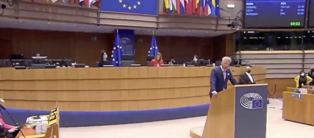 Ομιλία Ολλανδού ευρωβουλευτή: «Υπερασπίζομαι τον λαό η ΕΕ να εμφανίσει τα συμβόλαια  που υπέγραψε με τις εταιρείες»