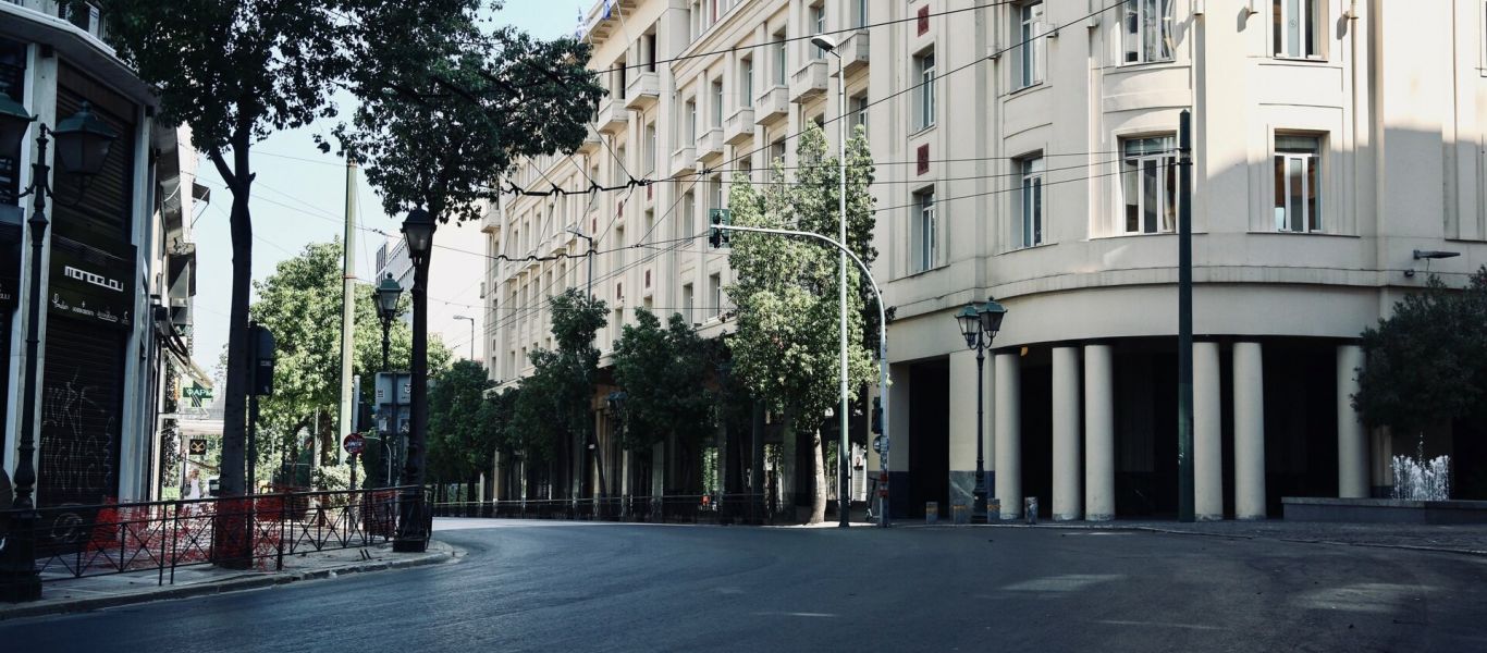 Νέα μέτρα για μετά τις γιορτές – Καθηγητές και «ειδικοί» στα κανάλια φτιάχνουν κλίμα για lockdown