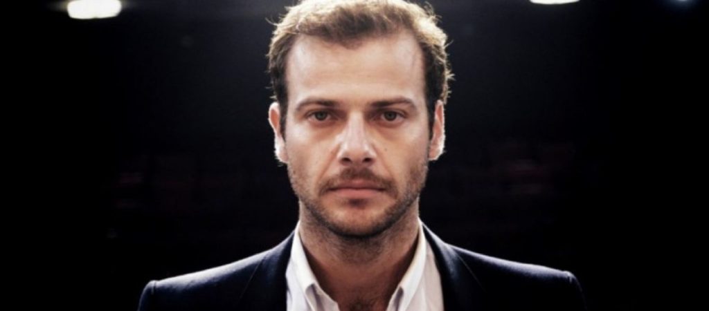 O Ορέστης Τζιόβας καταγγέλλει γνωστό παραγωγό για χρέη: «Είναι δόλιος και αληταράς»