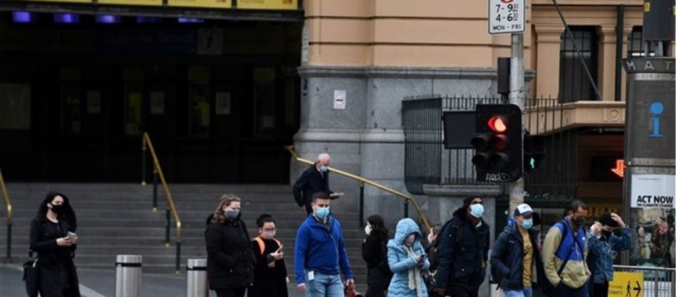 Η Αυστραλία μειώνει στους τρεις μήνες το μεσοδιάστημα μεταξύ δεύτερης και τρίτης δόσης εμβολίου