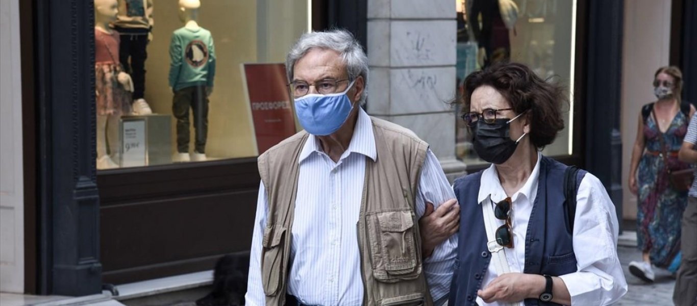 Υποχρεωτική χρήση μάσκας στους εξωτερικούς χώρους: Στα 150 ευρώ το πρόστιμο