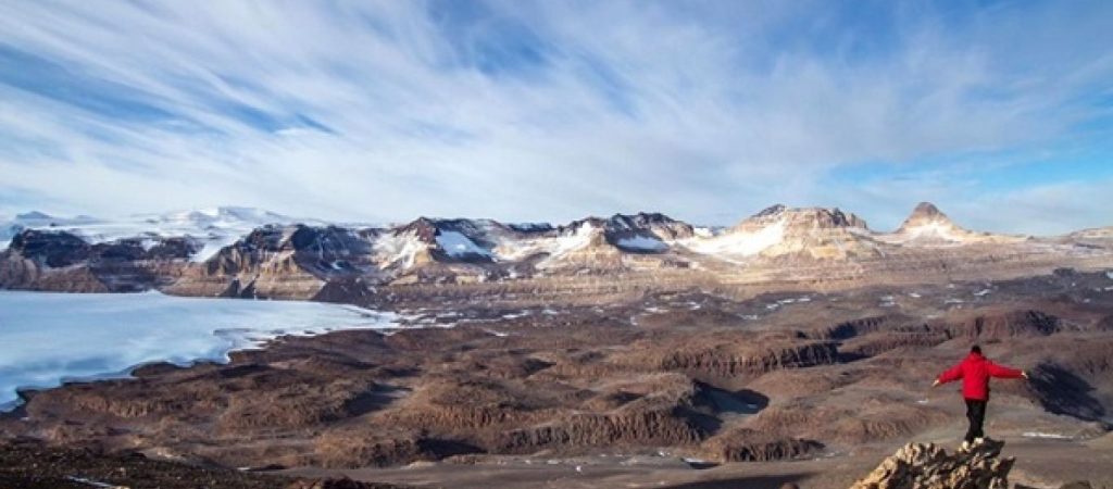 Κι όμως σε αυτό το μέρος της Ανταρκτικής δεν χιονίζει ποτέ! (βίντεο)