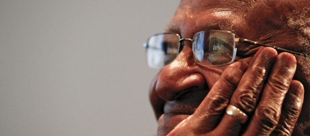 Ν.Αφρική: Πέθανε στα 90 του ο νομπελίστας Ντέσμοντ Τούτου