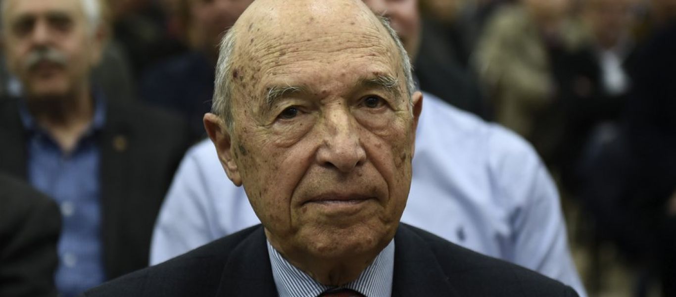 Κ.Σημίτης για Παπούλια: «Ήταν πάντα ένας άνθρωπος με σταθερές απόψεις και μετριοπαθή εκφορά του λόγου»