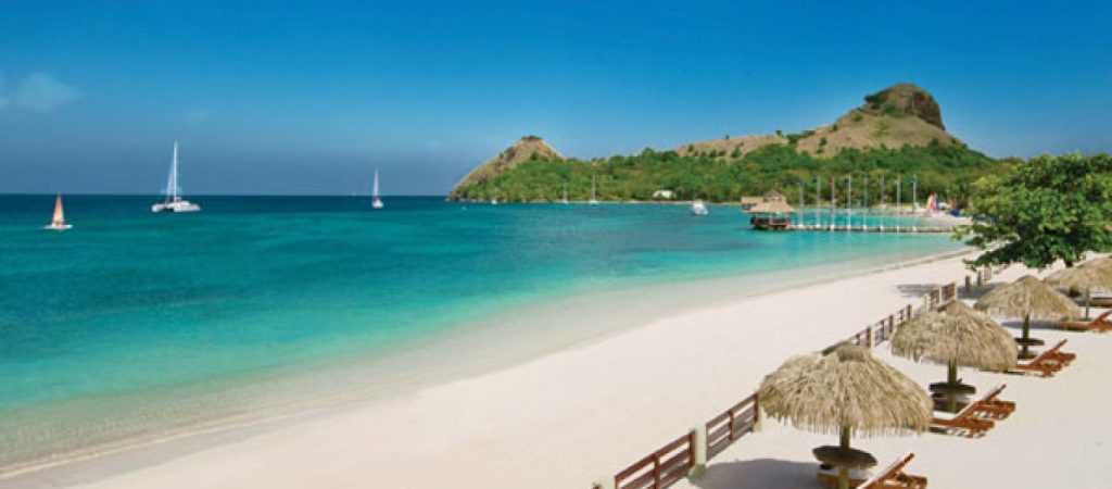 Ήλιος, ζέστη, θάλασσα: Δέκα μέρη του πλανήτη που έχει πάντα… καλοκαίρι!