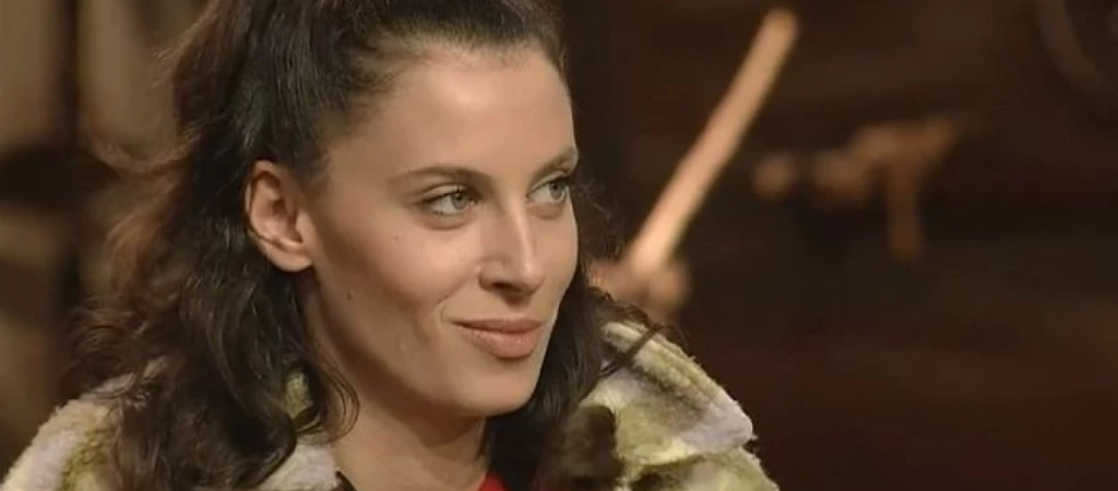 Η Φάρμα: Η Χριστιάννα Σμαραγδή είναι η δεύτερη μονομάχος και θα κοντραριστεί με την Σάσα Μπάστα