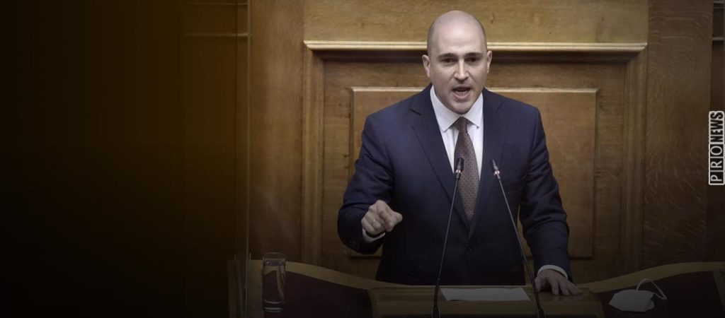 Κ.Μπογδάνος: «Πασοκοποιείτε και εξευτελίζετε τη ΝΔ – Χρειάζεται ένα νέο κόμμα»