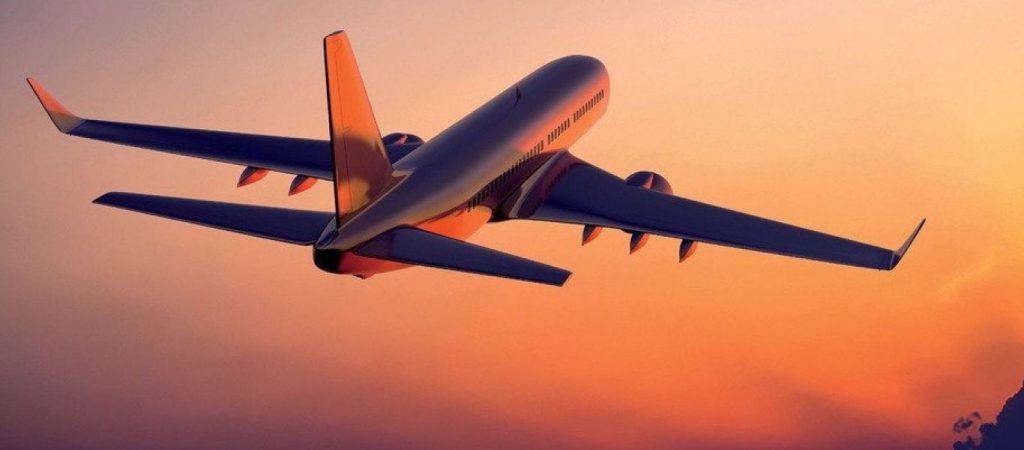 ΗΠΑ: Τα πληρώματα των αεροπορικών εταιριών αρνούνται να εργαστούν υπερωριακά λόγω της Όμικρον