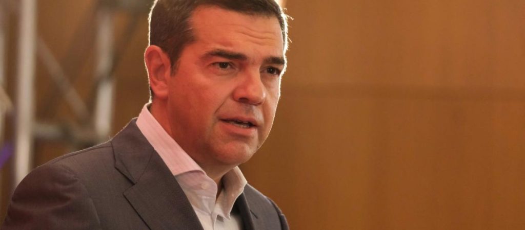 Α.Τσίπρας στο «Αλεξάνδρα»: «Η κυβέρνηση δεν έχει πρόθεση να στηρίξει γιατρούς και νοσηλευτές – Νέα κυβέρνηση το 2022»