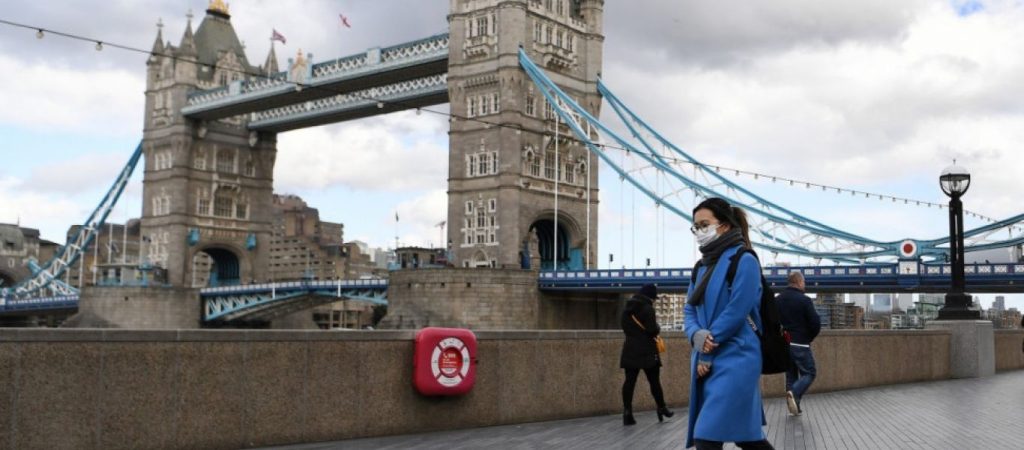 Αγγλία: Νέο ρεκόρ κρουσμάτων – 162.572 μέσα σε ένα 24ωρο
