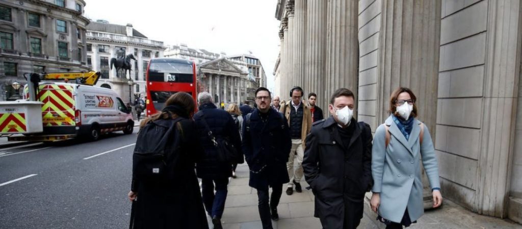 Βρετανία: «Νέοι περιορισμοί για τη μετάλλαξη Όμικρον θα εφαρμοστούν μόνο ως τελευταία λύση» λέει ο υπουργός Υγείας