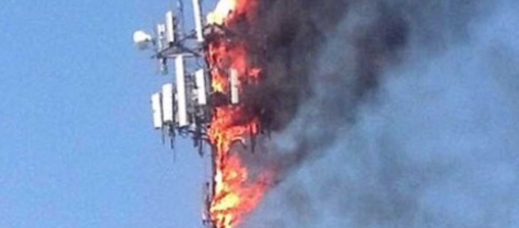 Γαλλία: Οι κεραίες 5G πέφτουν με πάταγο – Πρωτοφανείς διαστάσεις λαμβάνει το κίνημα κατά του δικτύου