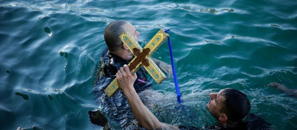 Στα Θεοφάνεια… μόνο με τεστ: «Οι κολυμβητές θα πρέπει να κάνουν rapid ή PCR»