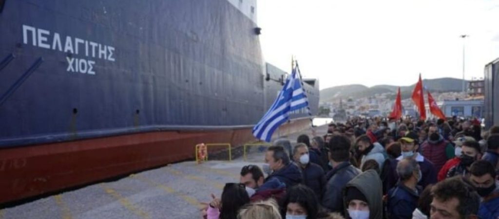 Μπλόκο στον «Πελαγίτη» και στη Μυτιλήνη – Στην Θεσσαλονίκη τα μηχανήματα κατασκευής δομής μεταναστών