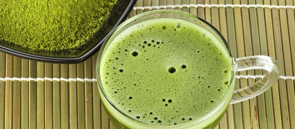 Τσάι Matcha: Oι «μαγικές» του ιδιότητες – Μειώνει την χοληστερόλη, καταπολεμάει τον καρκίνο και προσδίδει μακροζωία