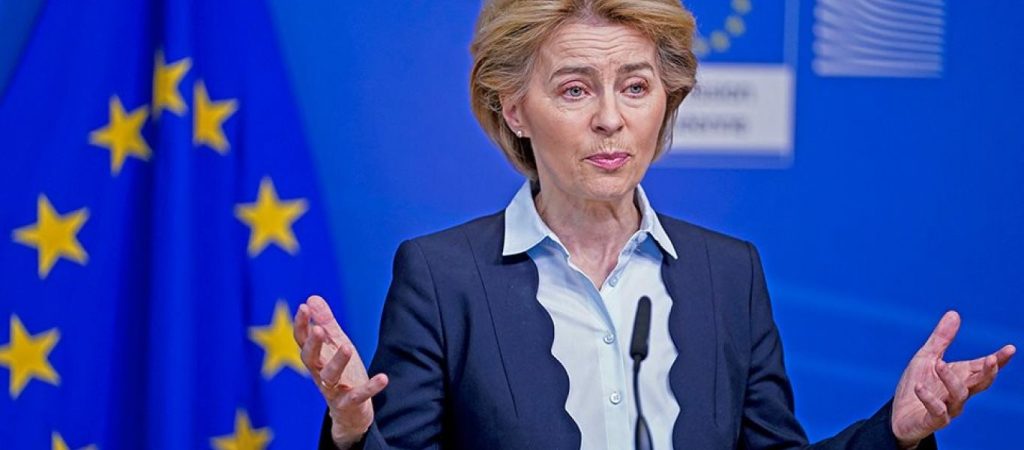 Ούρσουλα φον ντερ Λάιεν: «Έχουμε δωρίσει 380 εκατ. δόσεις σε φτωχότερες χώρες το 2021»