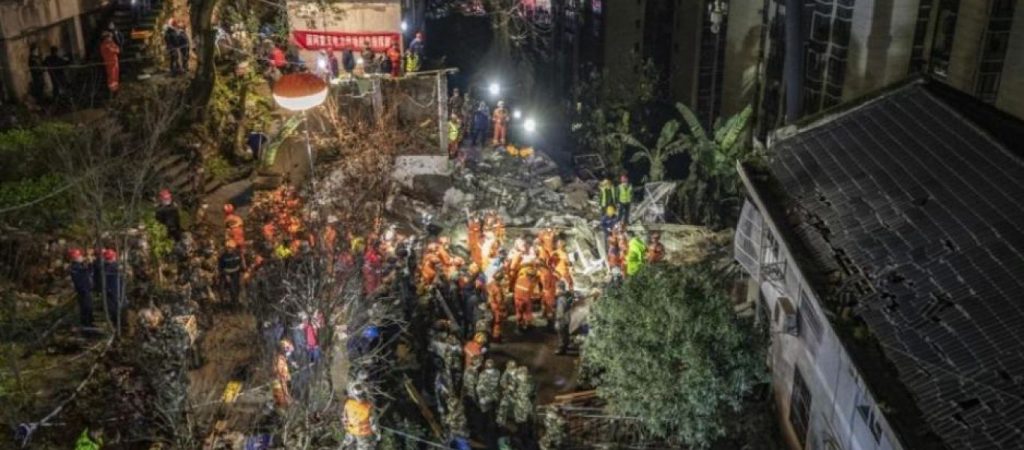 Κίνα: Έκρηξη από διαρροή αερίου με 16 νεκρούς