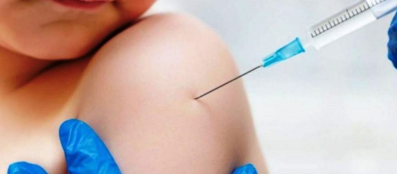 Οι ανήλικοι μπαίνουν στο στόχαστρο των μαζικών εμβολιασμών – Μ.Γκάγκα: «Σχεδιάζουμε MEGA-εμβολιαστικό κέντρο για παιδιά»