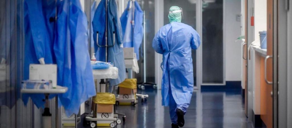 Ο κορωνοϊός στην Ελλάδα: 37.676 τα νέα κρούσματα – Πού εντοπίζονται (φώτο)