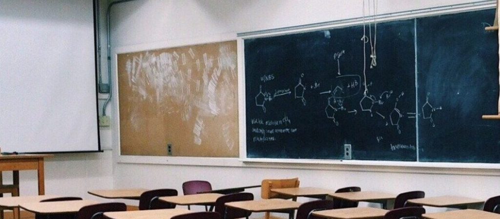 Βέλγιο: Με γενική χρήση μάσκας από την α’ δημοτικού επιστρέφουν αύριο στο σχολείο οι μαθητές