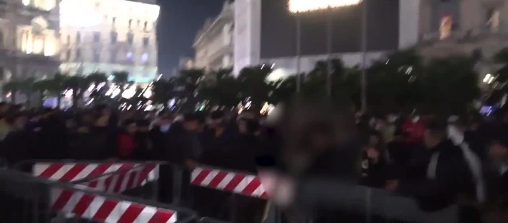 Μιλάνο: Σεξουαλική παρενόχληση σε 5 γυναίκες από εκατοντάδες αλλοδαπούς την Πρωτοχρονιά (βίντεο)