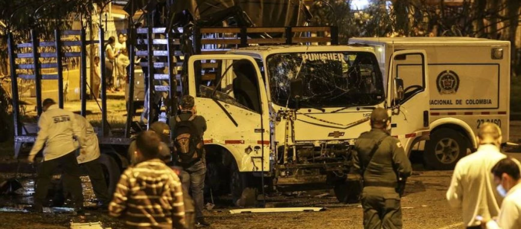 Κολομβία: 13 αστυνομικοί τραυματίες έπειτα από έκρηξη βόμβας – Την ευθύνη ανέλαβε ο ELN