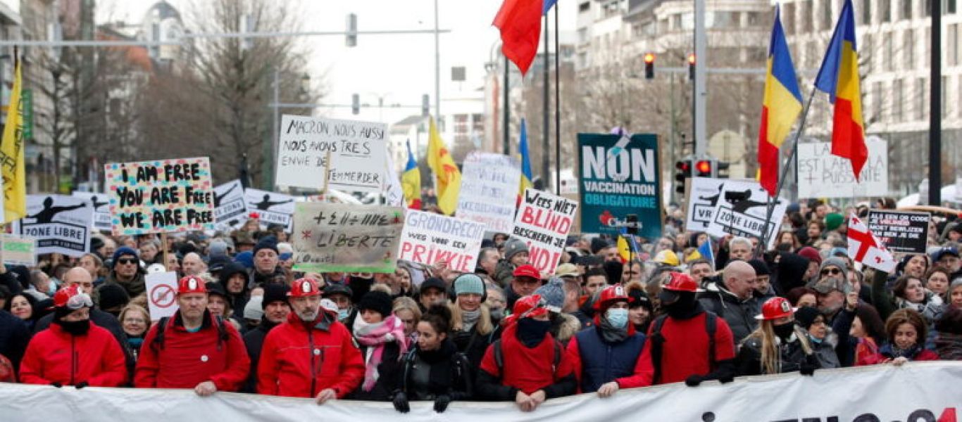 Βρυξέλλες: Σε εξέλιξη νέα διαδήλωση κατά των υγειονομικών μέτρων (βίντεο)
