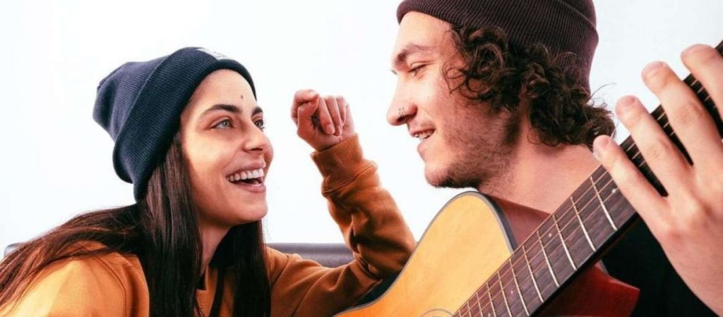 O σύντροφος της Μυριέλλας Κουρεντή για το «ειδύλλιο» με τον Γιώργο Κατσαούνη – «Είμαστε και οι δύο αυθόρμητα άτομα»