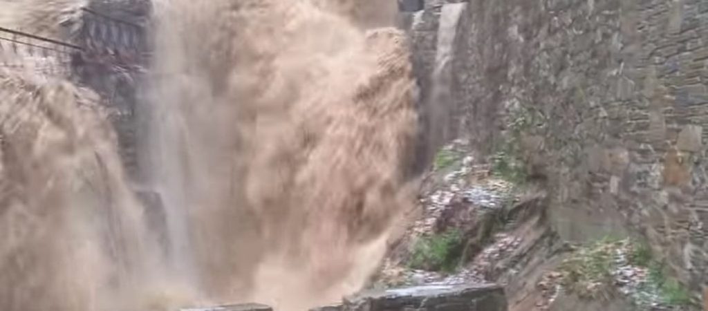 Ορεινή Μακρινίτσα: Συγκλονιστικό βίντεο από το πέρασμα του «Διομήδη»