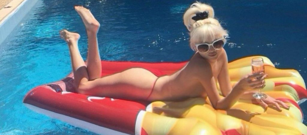 Τζούλια Αλεξανδράτου: «Έχω πάρει 30.000 ευρώ για ένα βράδυ – 10 λεπτά δηλαδή»! (φώτο) (upd)