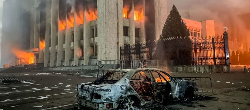Πρόεδρος του Καζακστάν: Αύριο αποχωρεί ο Στρατός της Ρωσίας – «Η αποστολή μπορεί να θεωρηθεί πολύ επιτυχημένη»