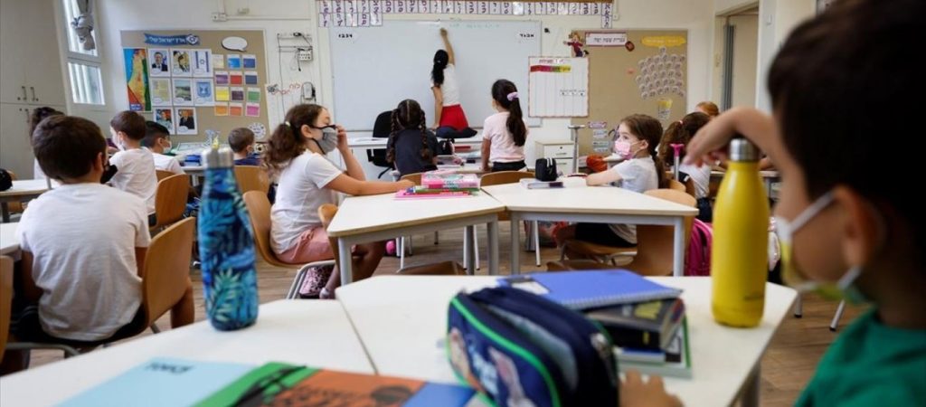 Χωρίς self test η προσέλευση των μαθητών στα σχολεία σήμερα – Αναλυτικές οδηγίες & πότε κάνουν το 3ο test