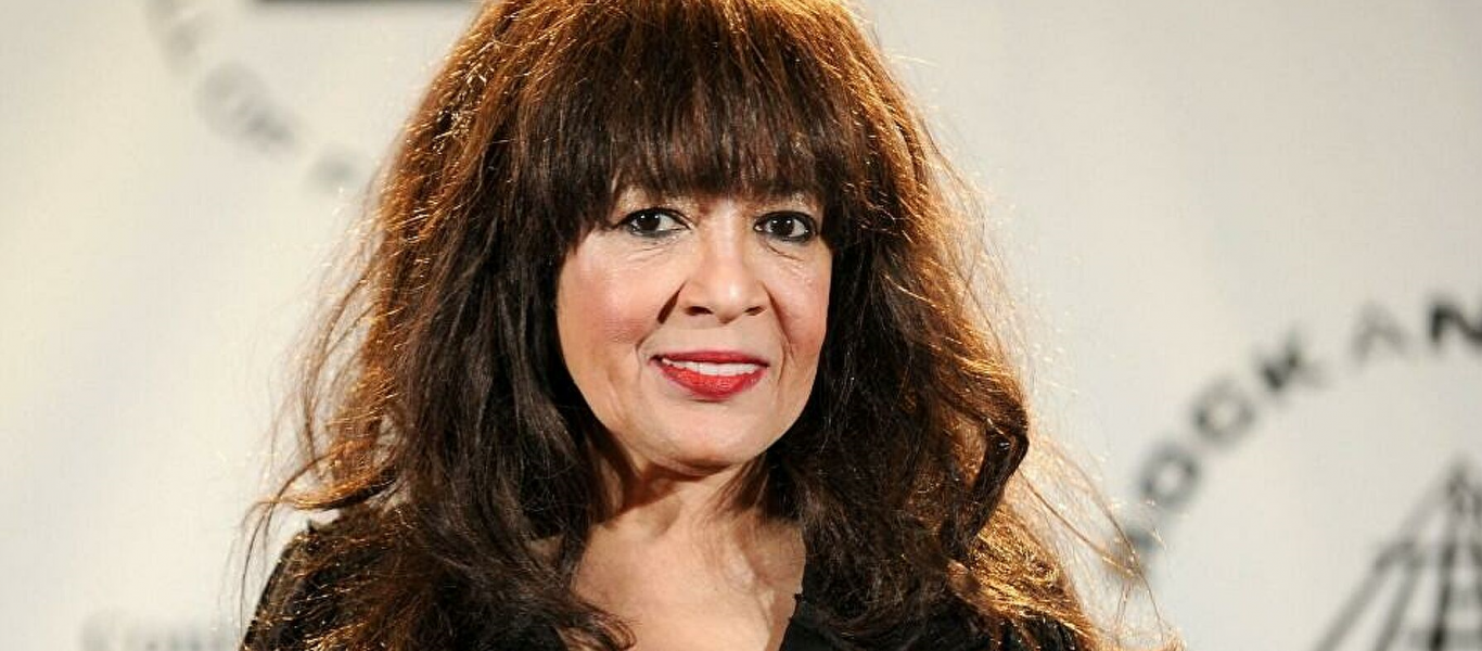 Πέθανε η τραγουδίστρια Ρόνι Σπέκτορ – Έχασε την μάχη με τον καρκίνο