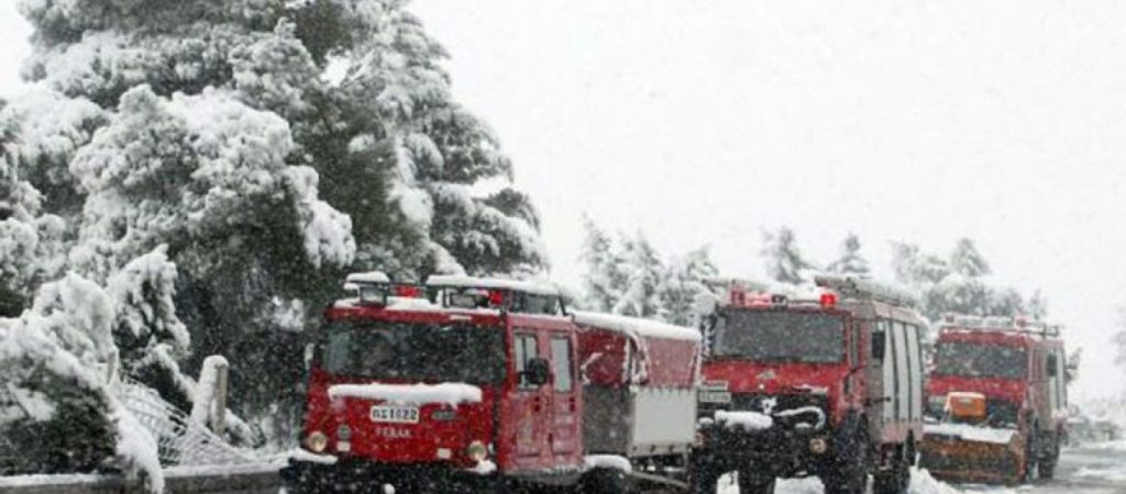 Άγιος Νικόλαος: Απεγκλωβίστηκαν έξι άτομα που είχαν εγκλωβιστεί στα χιόνια στο οροπέδιο Καθαρού