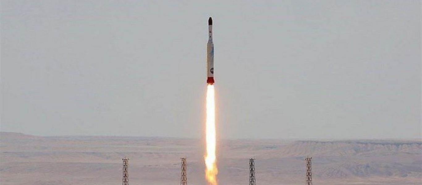 Ιράν: Επιτυχημένη εκτόξευση πυραύλου στερεού καυσίμου