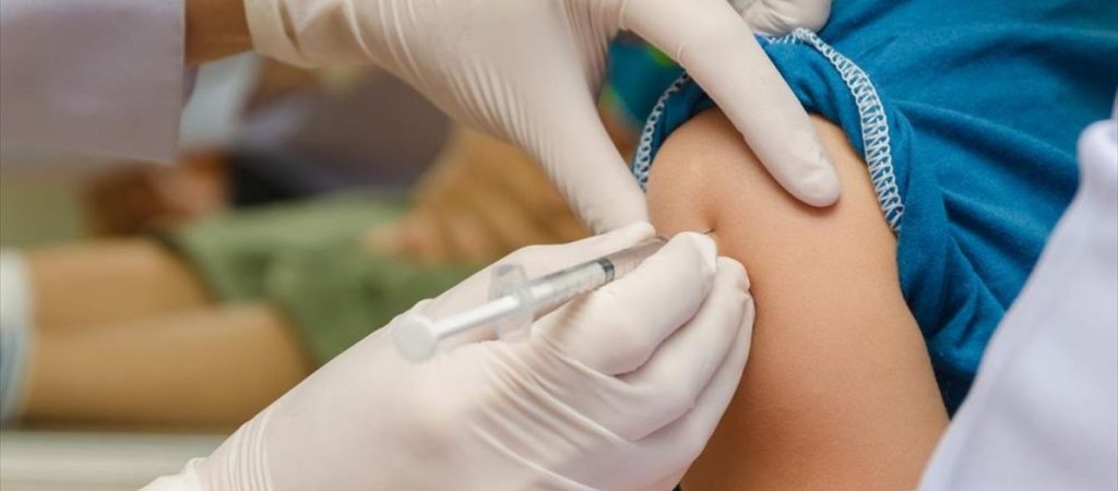 Βραζιλία: Εμβολιάζουν τώρα και παιδιά 5-11 με Pfizer παρά τις αντιρρήσεις του προέδρου Ζ.Μπολσονάρου