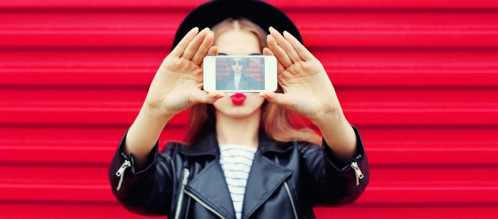 Προσοχή: Αυτές είναι οι 5 φωτογραφίες που δεν πρέπει να ανεβάζουμε στα social media