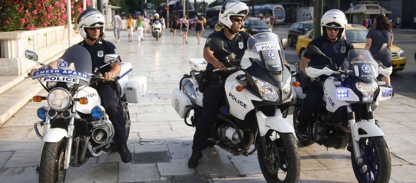 Αστυνομικοί καταγγέλλουν: «Μας υποχρεώνουν να κόβουμε πρόστιμα για μάσκες- Μας έκαναν φοροεισπράκτορες»