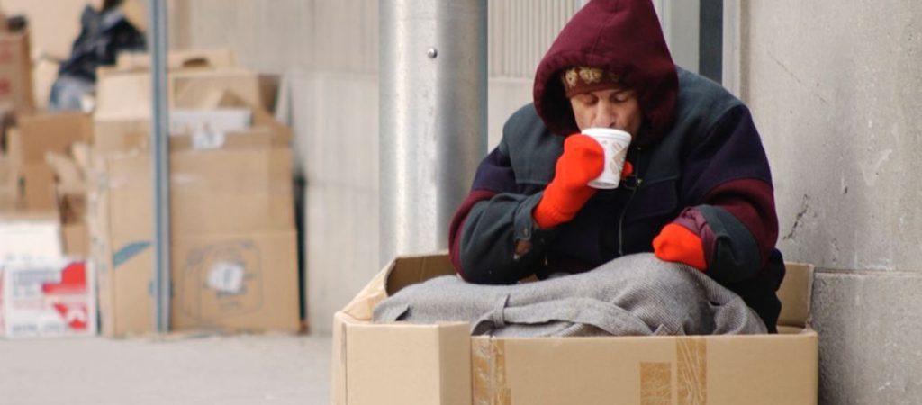 Κακοκαιρία: Οι θερμαινόμενες αίθουσες του Δ.Αθηναίων για τους αστέγους