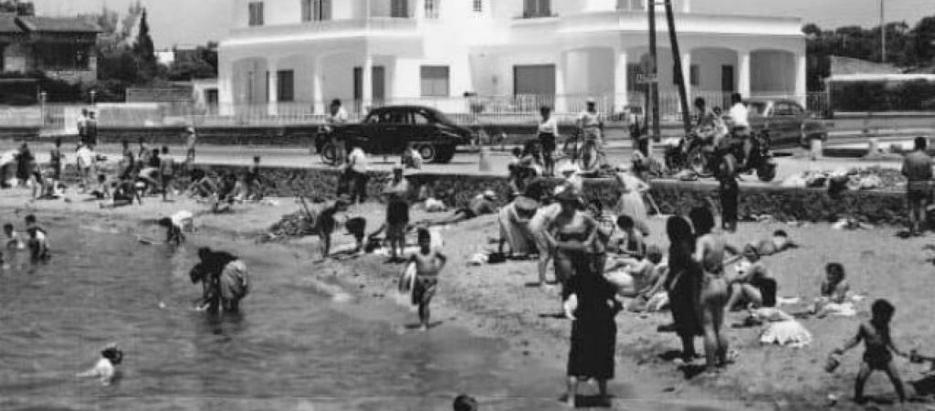 Πώς ήταν η Γλυφάδα το μακρινό 1960 – Κυριολεκτικά χωριό (βίντεο)