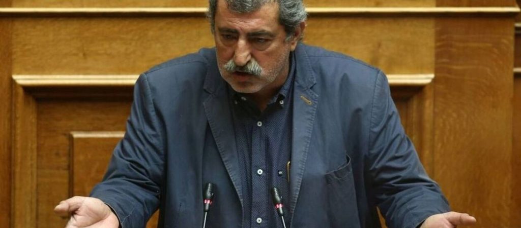 Το Facebook «μπάναρε» τον λογαριασμό του Π. Πολάκη –  Δείτε πως αντέδρασε ο πρώην υπουργός