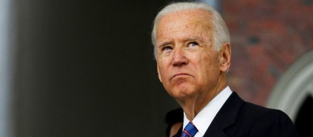 Τ.Μπάιντεν: Η δημοτικότητά του κατέγραψε το χαμηλότερο ποσοστό της προεδρίας του – Μόλις στο 43%